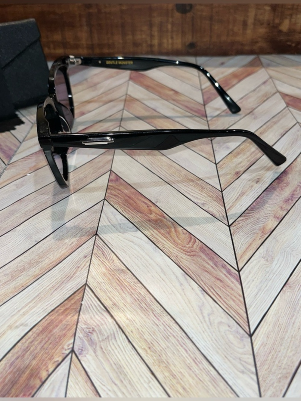 GENTLE MONSTER Lilit polarized Black Sunglasses grey lenses w/ a case - Picture 8 of 9